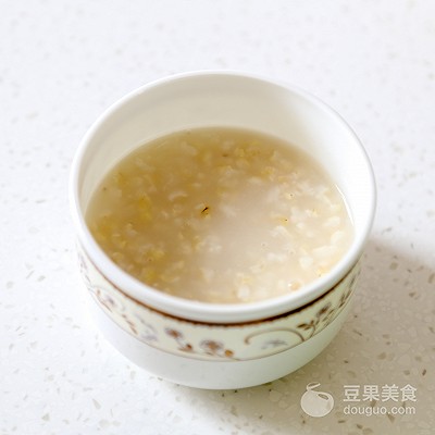 辅食日志｜核桃红枣糙米粥（9M+）