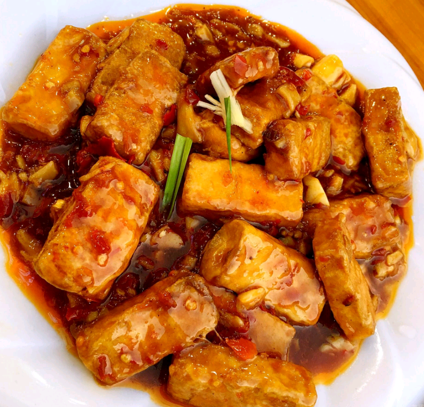 铁板毛豆腐 创意此菜是安徽传统名菜 老菜新做 口味丰富