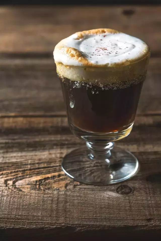 全球知名的爱尔兰咖啡，是怎么做出来的？