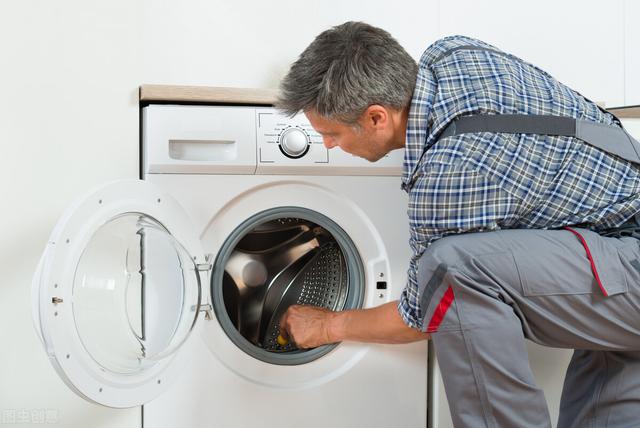 洗衣机有异味怎么清除(去除洗衣机异味的方法)