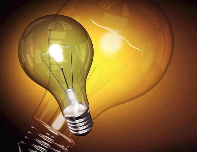 电灯泡到底是谁发明的，电灯泡真的是爱迪生发明的吗？