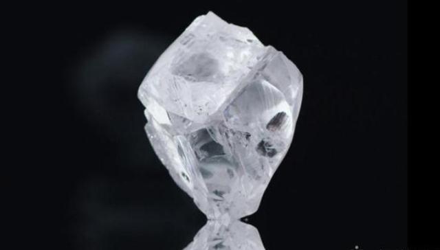 钻石是怎么形成的，形成时间为多少亿年？