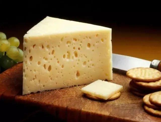 芝士奶酪是一个东西吗（常见的烘焙材料入门知识）