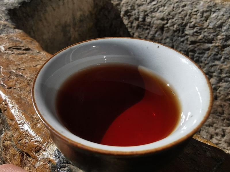 什么是普洱茶？有什么特点？生茶还是熟茶好喝？
