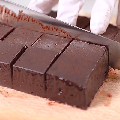 生巧克力和巧克力有什么区别？10分钟教你自制生巧