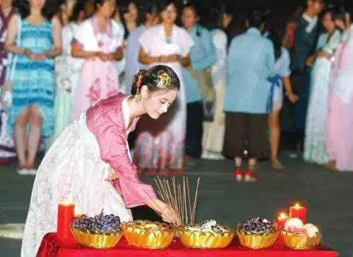 七夕节有什么传统的风俗？是中国传统节日吗？