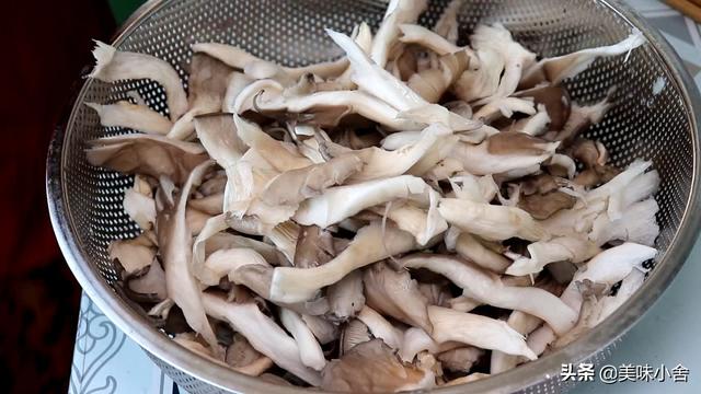 炸蘑菇用不用焯水，怎么炸好吃？