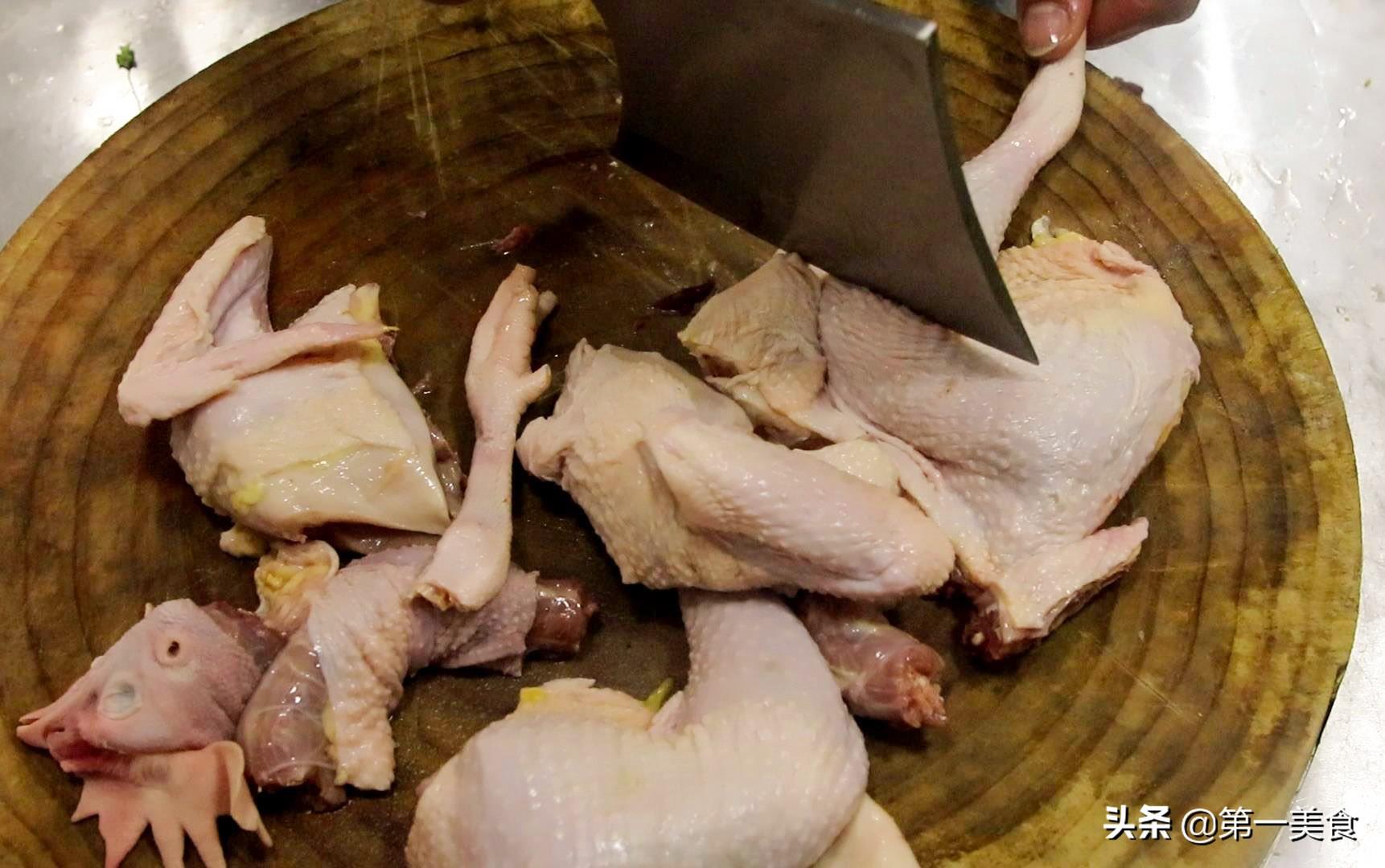 清蒸鸡要蒸多少分钟？怎么做好吃？