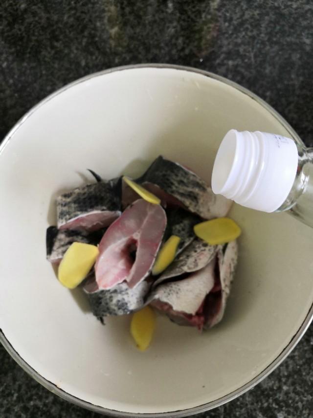 乌鱼如何做汤？和什么一起炖能促进伤口愈合？